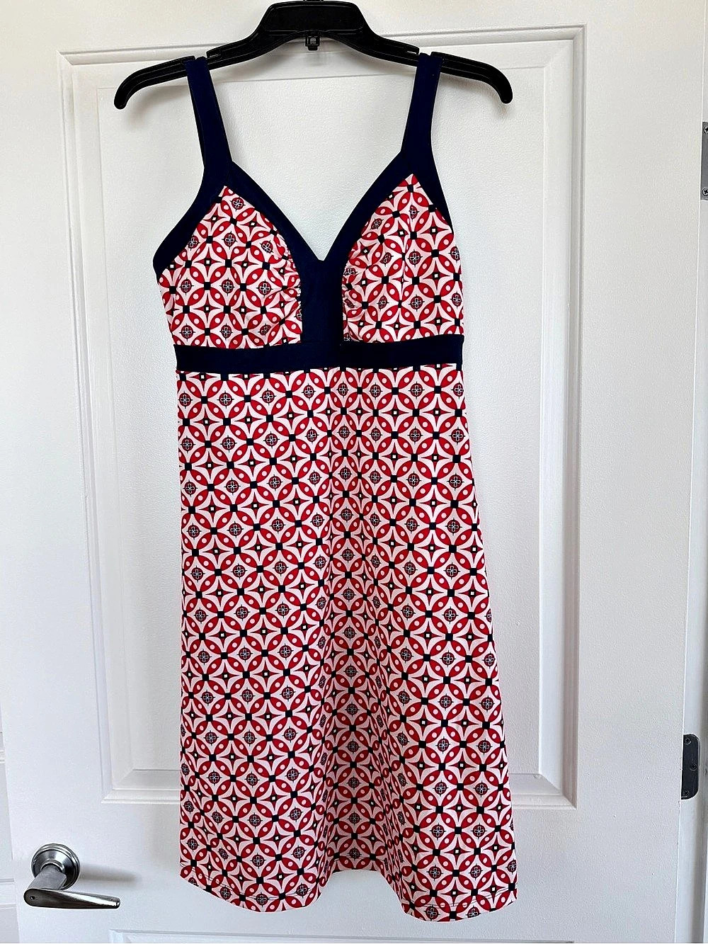 Patagonia Women's Geometric dress in Red & Blue Size Medium